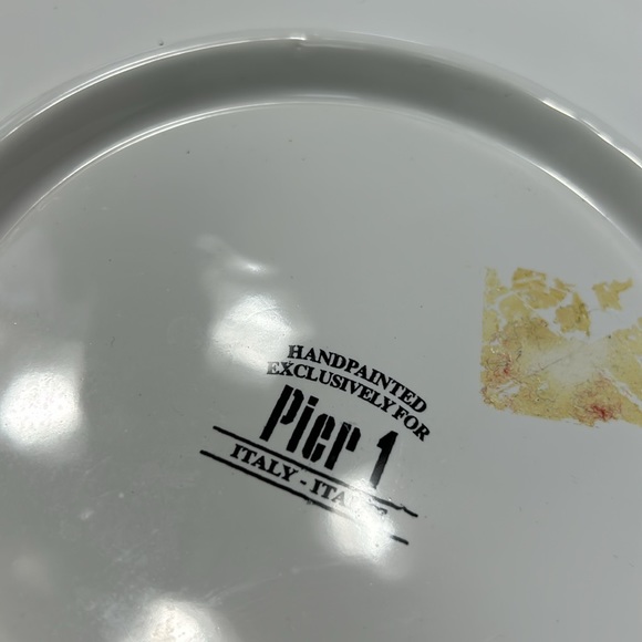 Pier 1 Christmas themed 14” cookie/serving tray.  Great condition. - Picture 6 of 8